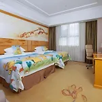 Vienna Hotel Shanghai Hongqiao Huaxin Road
