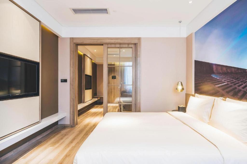 Hotel Vienna Hongqiao Huaxin Road