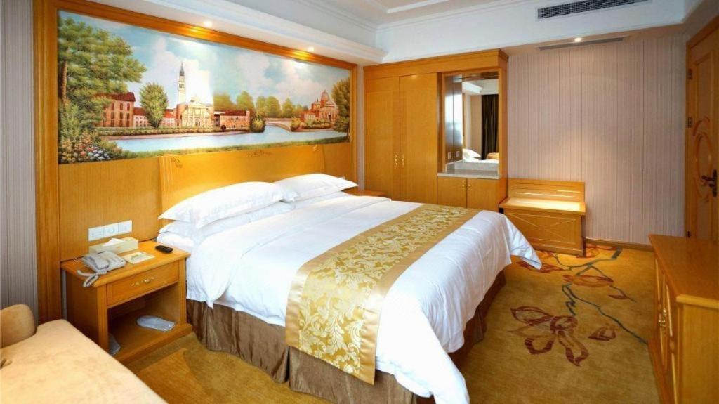 Hotel Vienna Hongqiao Huaxin Road Shanghai