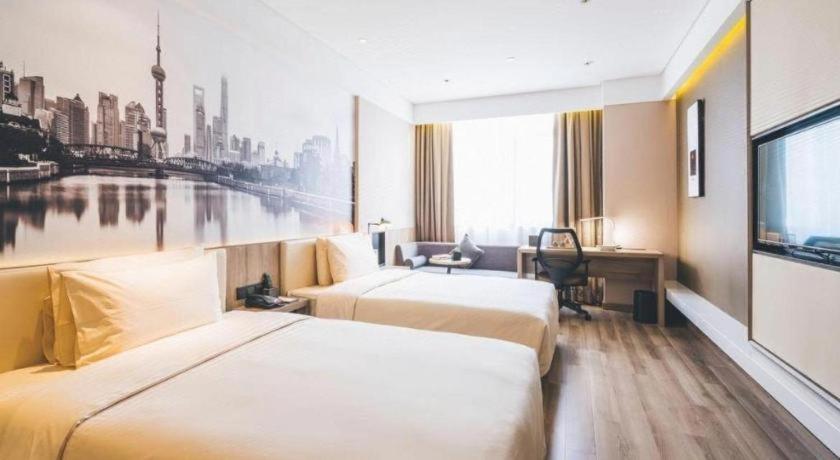 Vienna Hongqiao Huaxin Road 3* Shanghai